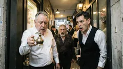 Poveste scurtă: Am găsit o lampă veche la birou și n-a fost întâmplător