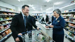 Poveste scurtă: Vineri dimineața, chiar și colegul tăcut a spus ceva care m-a oprit